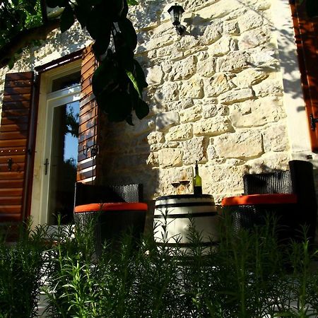 Old House Apartman Sveti Filip i Jakov Kültér fotó