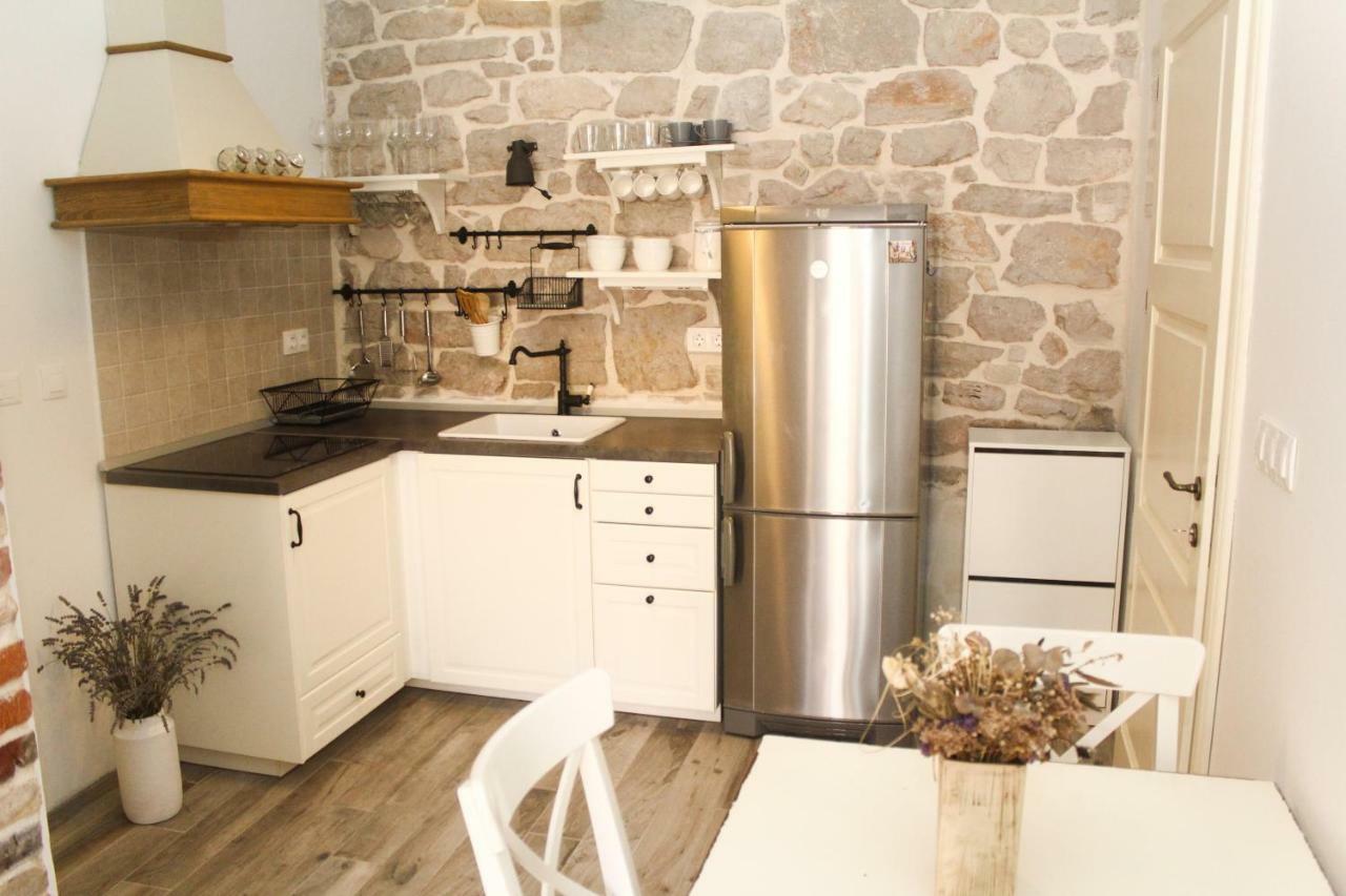 Old House Apartman Sveti Filip i Jakov Kültér fotó
